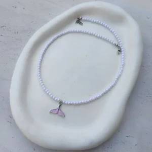 گردنبند والی